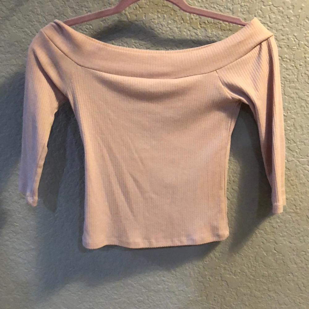 Light pink off the shoulder crop top